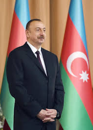 Namiq Razyev və Zənbil Market  Mərdəkanda Xidmətin, Etibarın və Keyfiyyətin Ünvanı